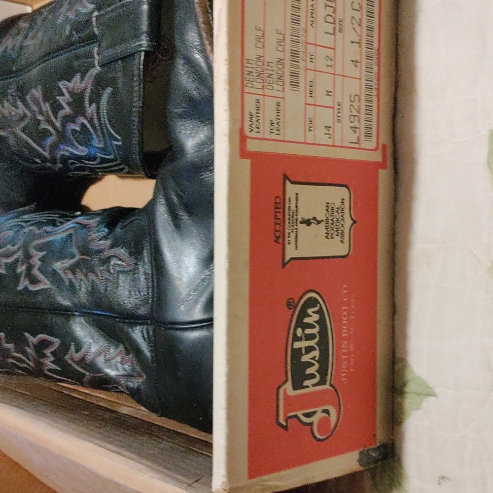 Justin Boots bl black leather size 9 1/2 d